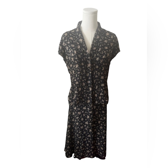 Jones New York 2 piece Silk skirt and blouse - Picture 2 of 8